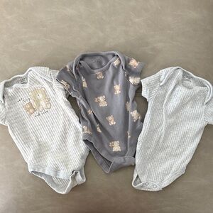 Primark Gray and Cream Bear Bodysuits Trio